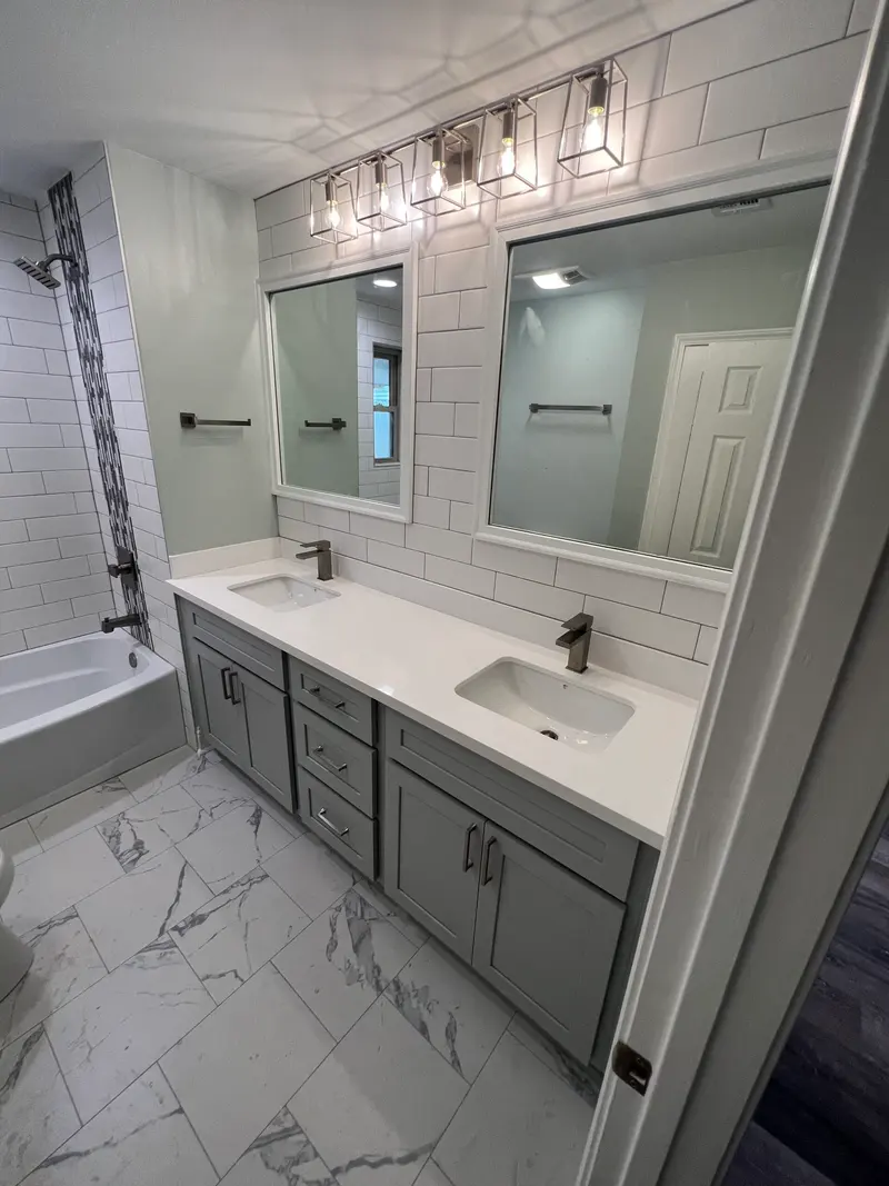 Double vanity with lighting