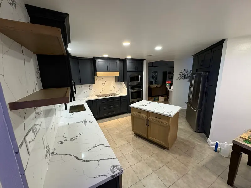 Contemporary Two-Tone Kitchen